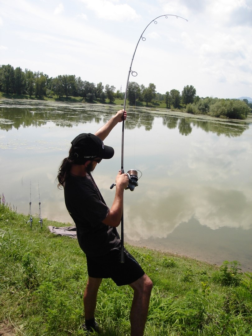 Forsiranje ribe na početku drila kroz lopoč